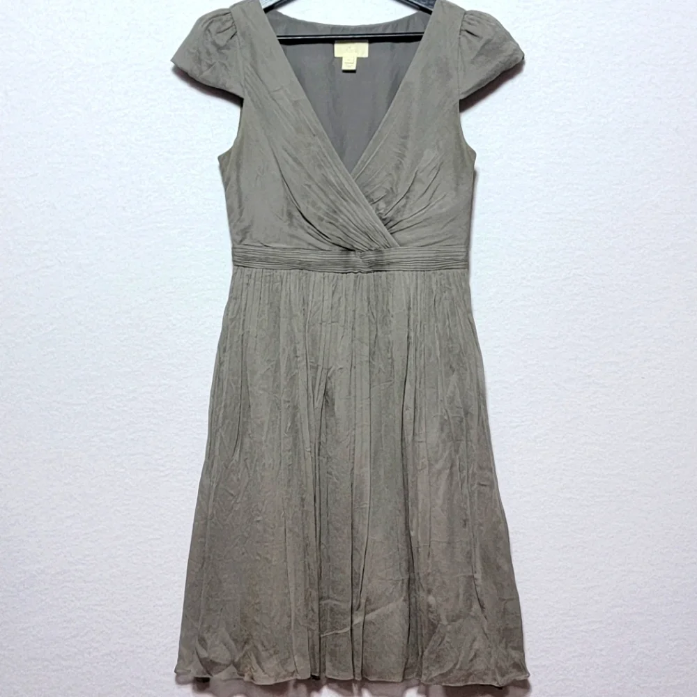 J. Crew‎ Pure Silk Gray Women's Dress SIZE 6. #766